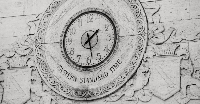 Standardized Workflows - Engraving of emblem with clock on stone wall